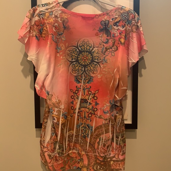 One world colorful, beautiful blouse; size Small - Picture 2 of 7